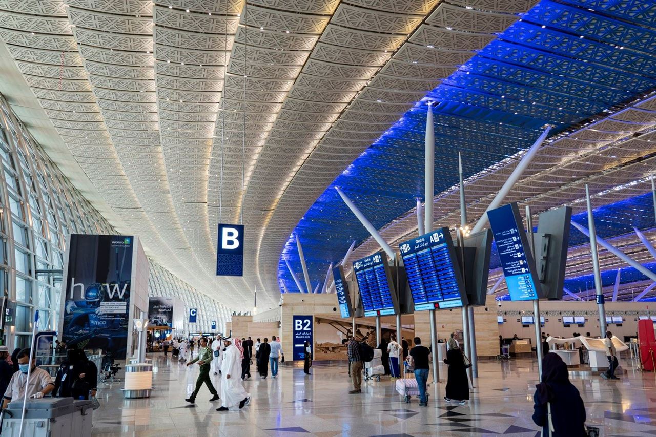 تعظيم عائد الاستثمار من خلال حملات (الاعلانات الرقمية الخارجية) المستهدفة جغرافيا في السعودية والامارات
